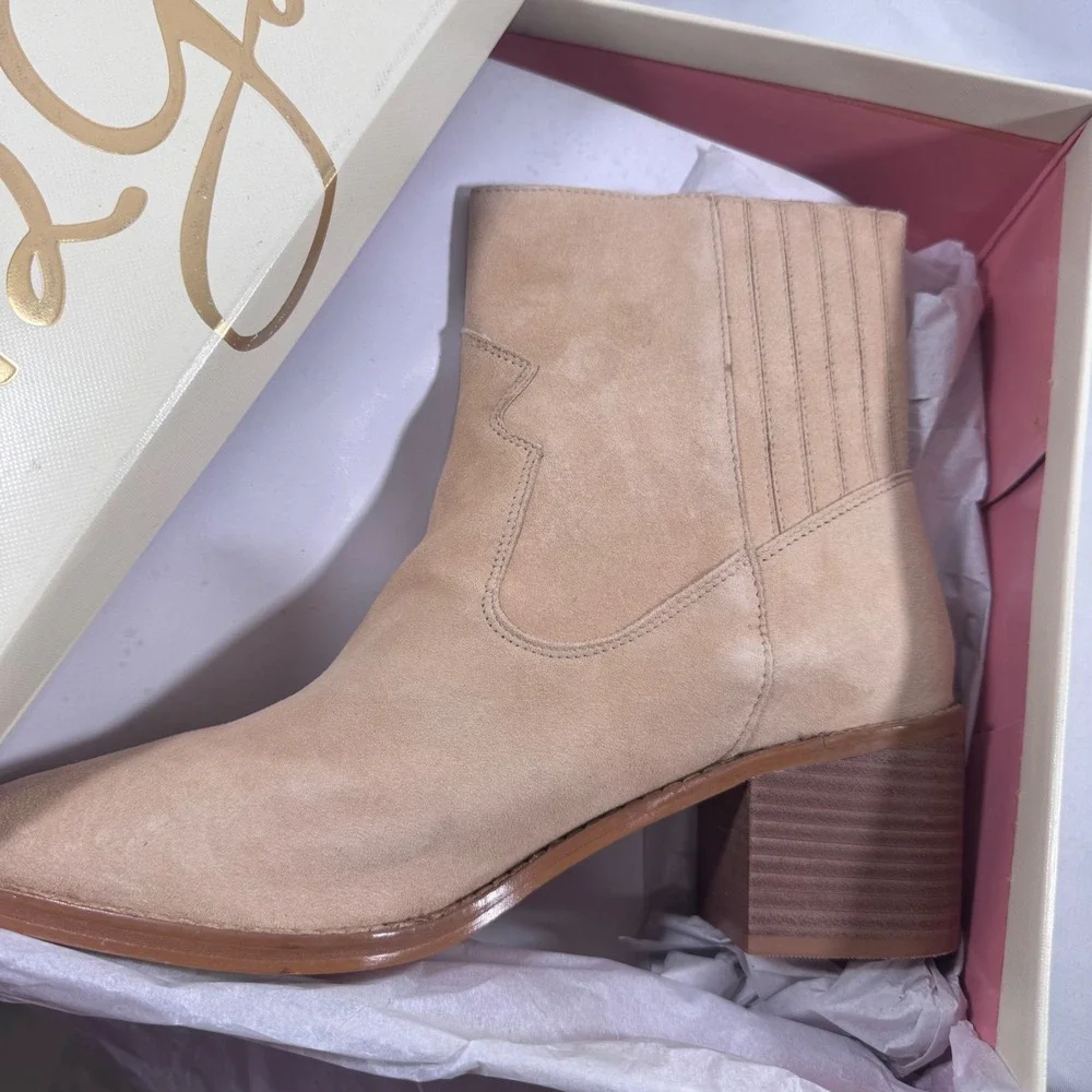 NEW 42 Gold Miley Natural Suede Western Ankle Booties Block‎ Heel Women's US 11
